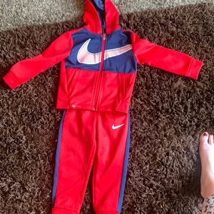 Toddler Nike set